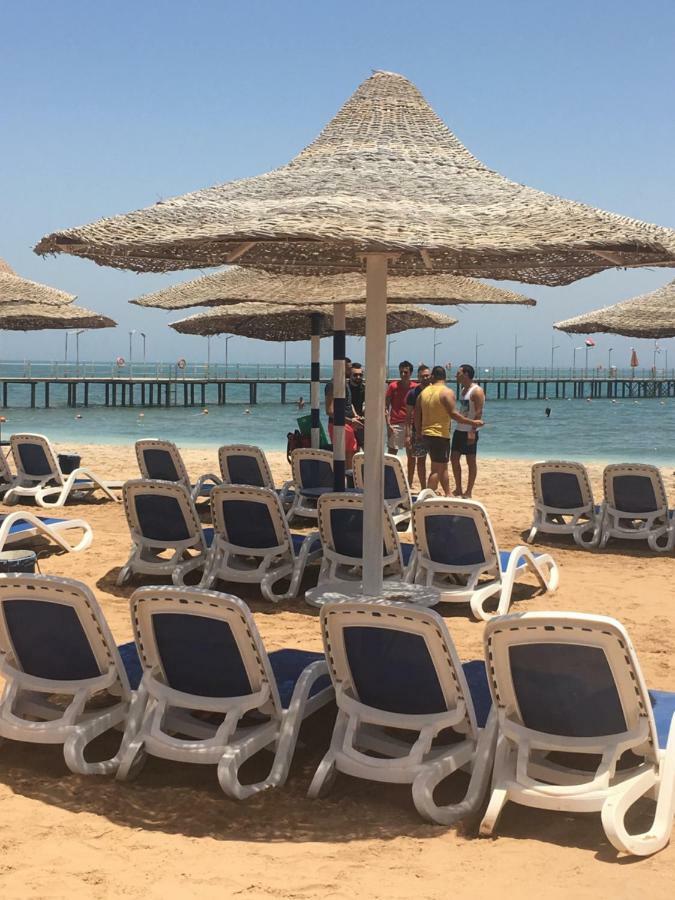 Sea View Chalet With Garden At Porto South Beach - Families Only 아인 수크나 외부 사진